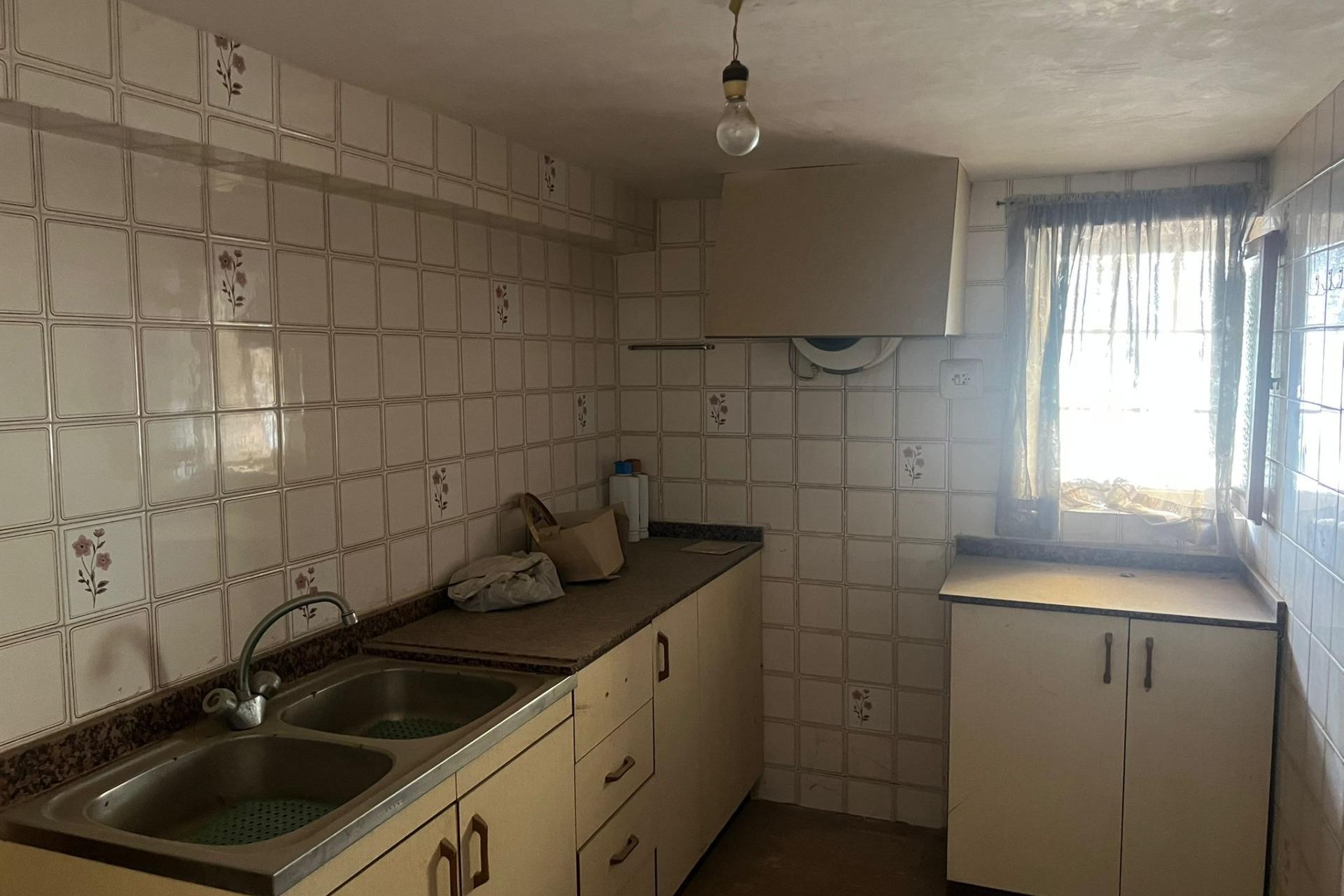 Resale - Villa - Pinoso - Comunidad valenciana