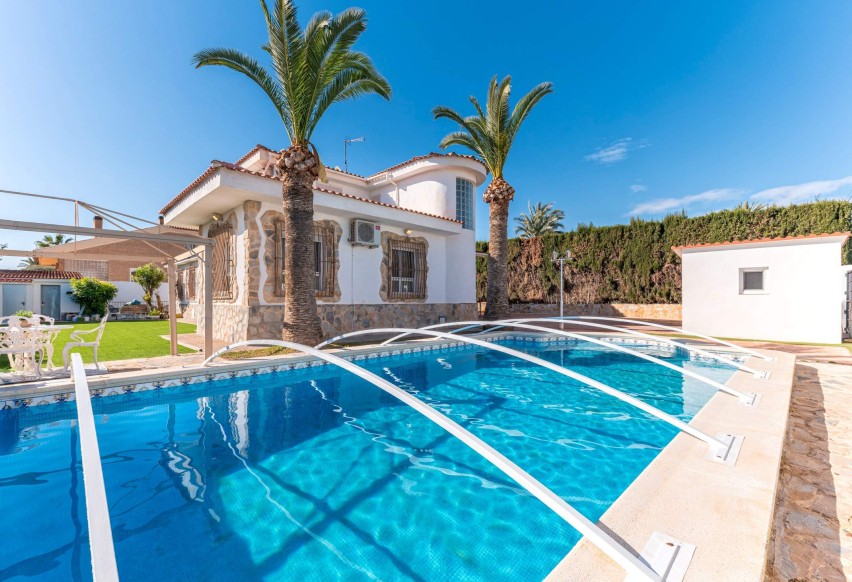 Resale - Villa - San Juan Alicante - La Font