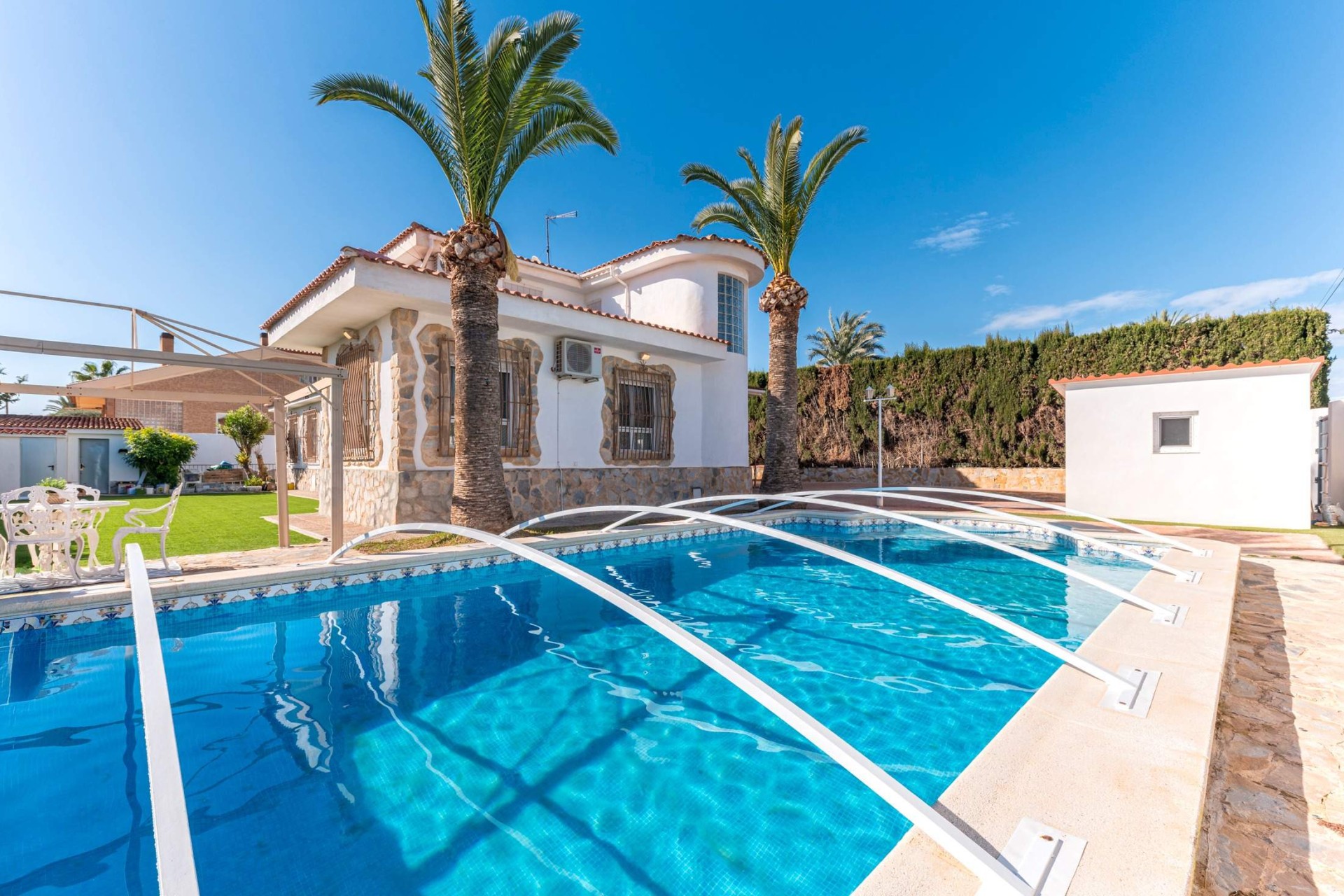 Resale - Villa - San Juan Alicante - La Font