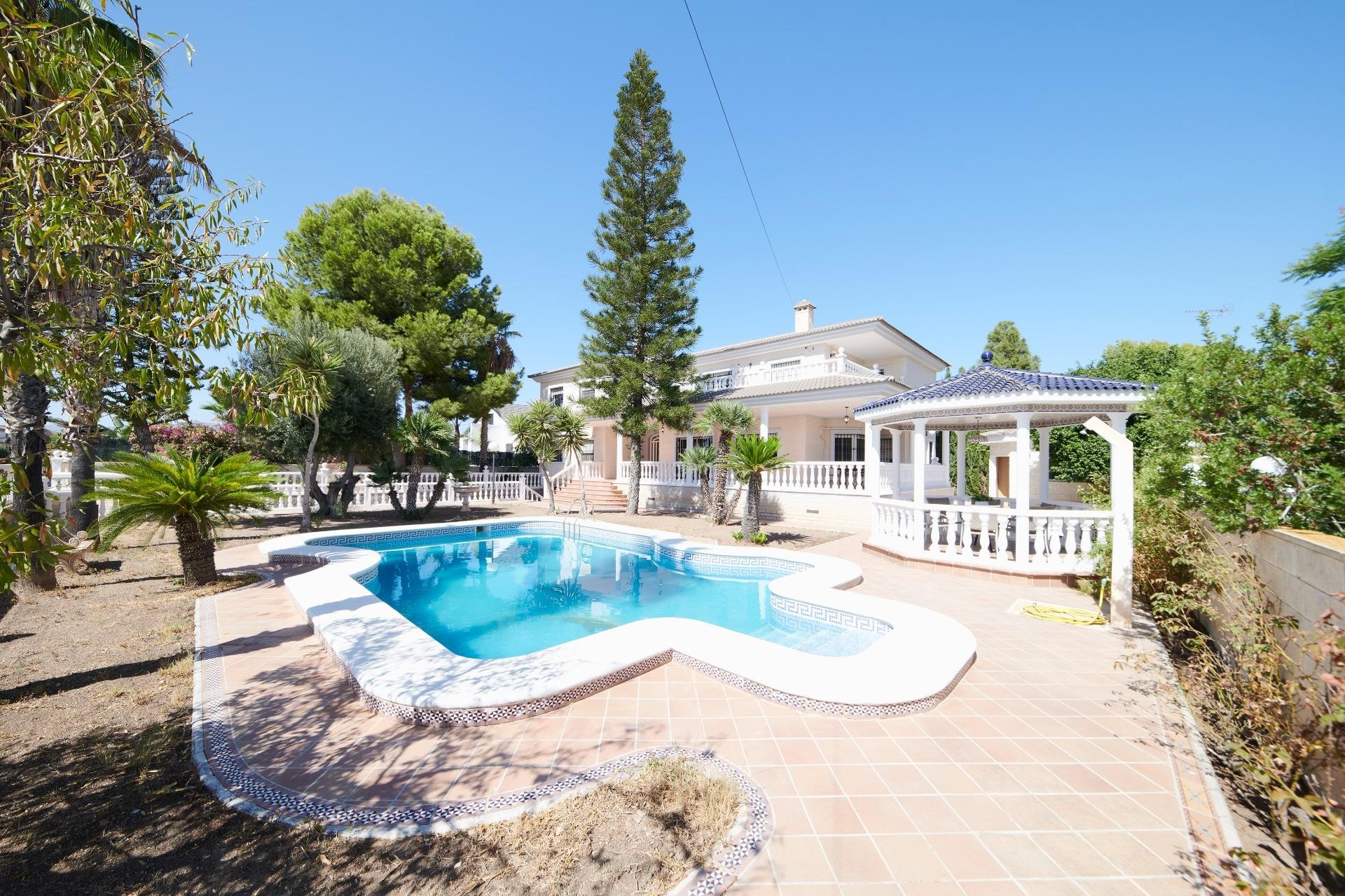 Resale - Villa - San Vicente del Raspeig - Los Girasoles