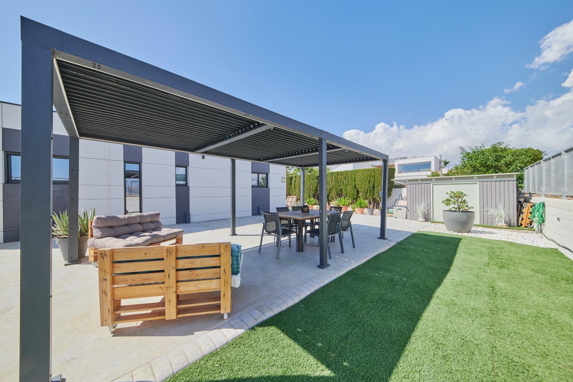 Resale - Villa - San Vicente del Raspeig - Los Girasoles