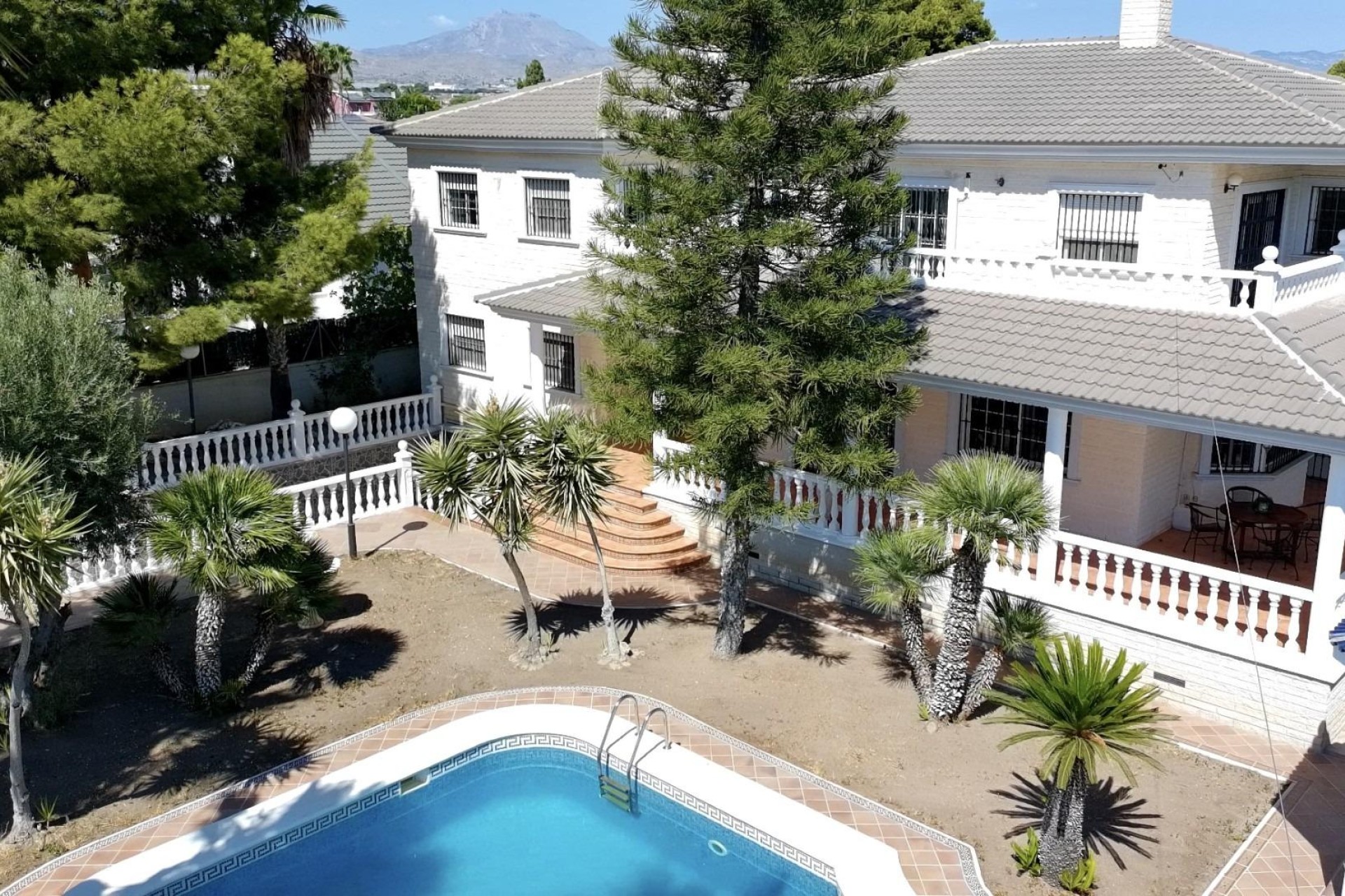 Resale - Villa - San Vicente del Raspeig - Los Girasoles