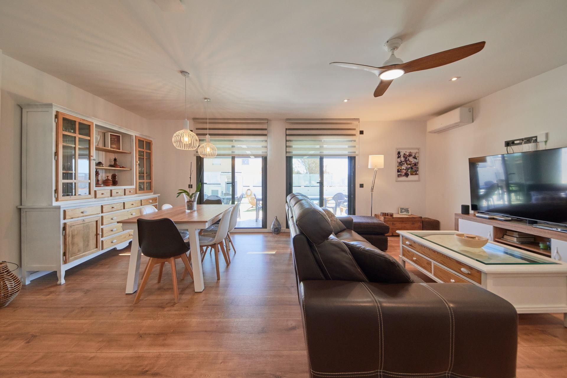 Resale - Villa - San Vicente del Raspeig - Los Girasoles