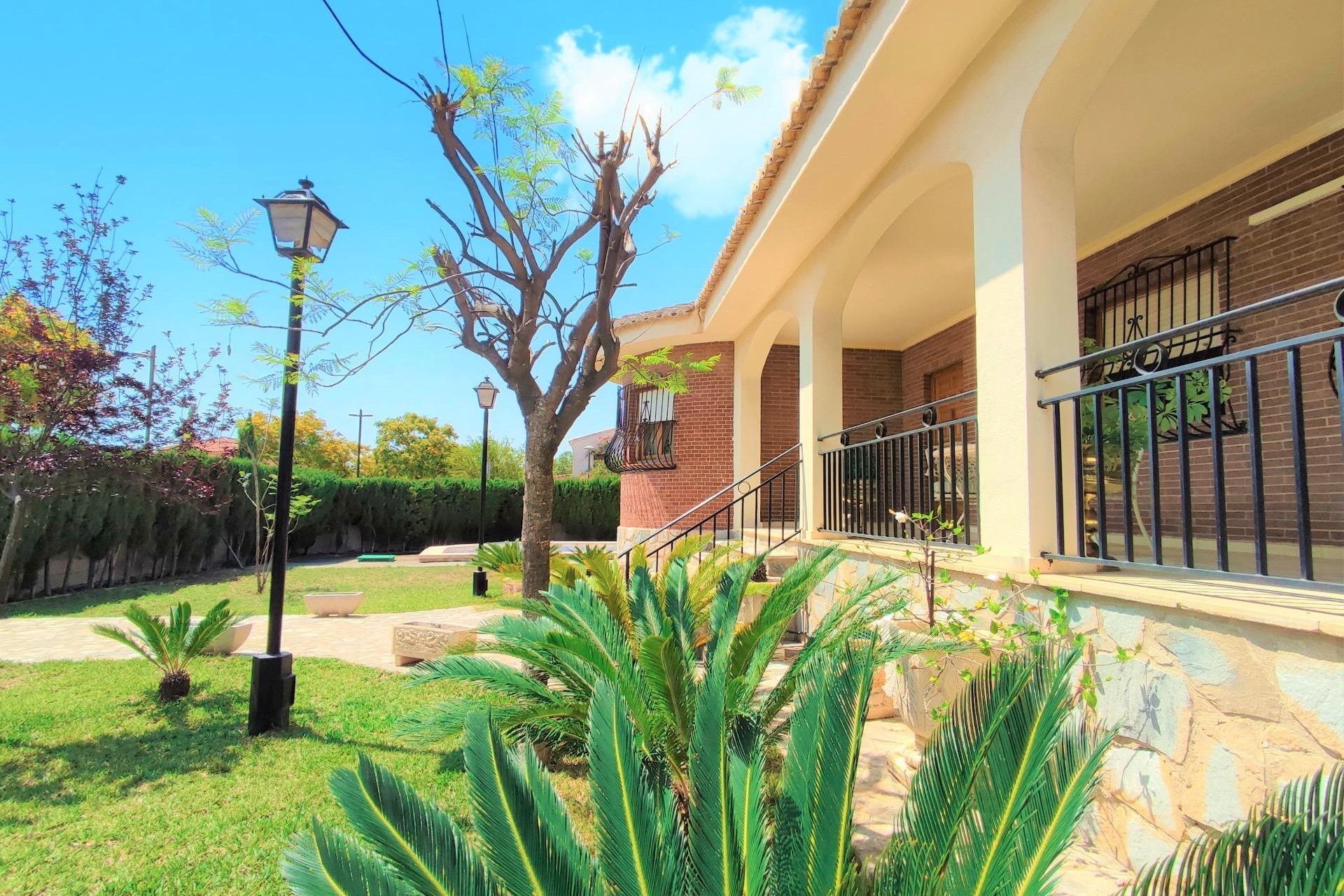 Resale - Villa - San Vicente del Raspeig - San vicente