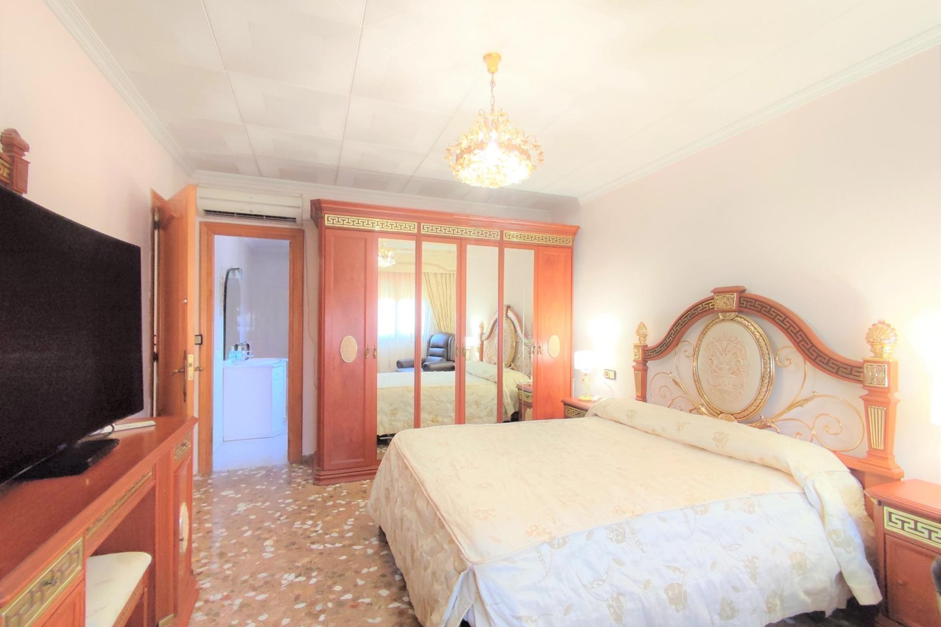 Resale - Villa - San Vicente del Raspeig - San vicente