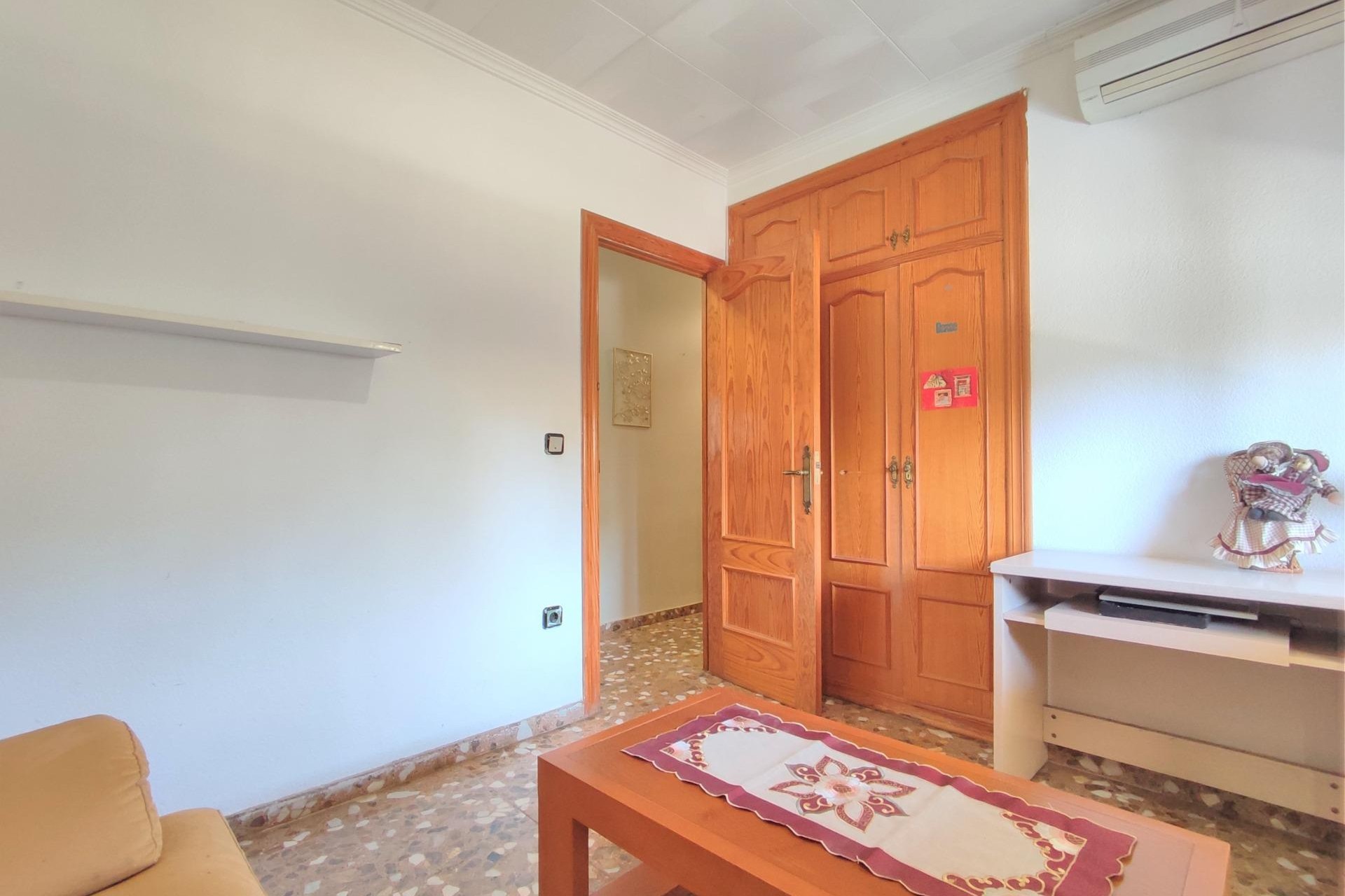 Resale - Villa - San Vicente del Raspeig - San vicente