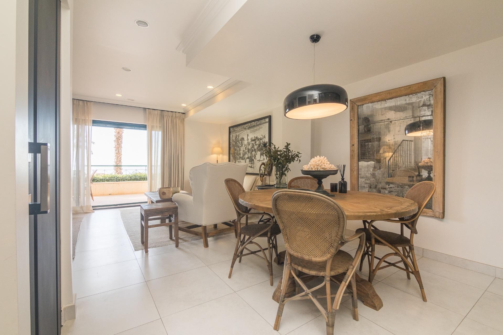 Resale - Villa - Santa Pola - Santiago bernabeu