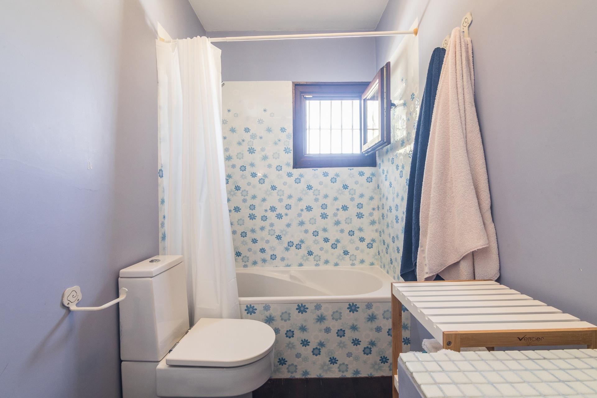 Resale - Villa - Santa Pola - Zona norte