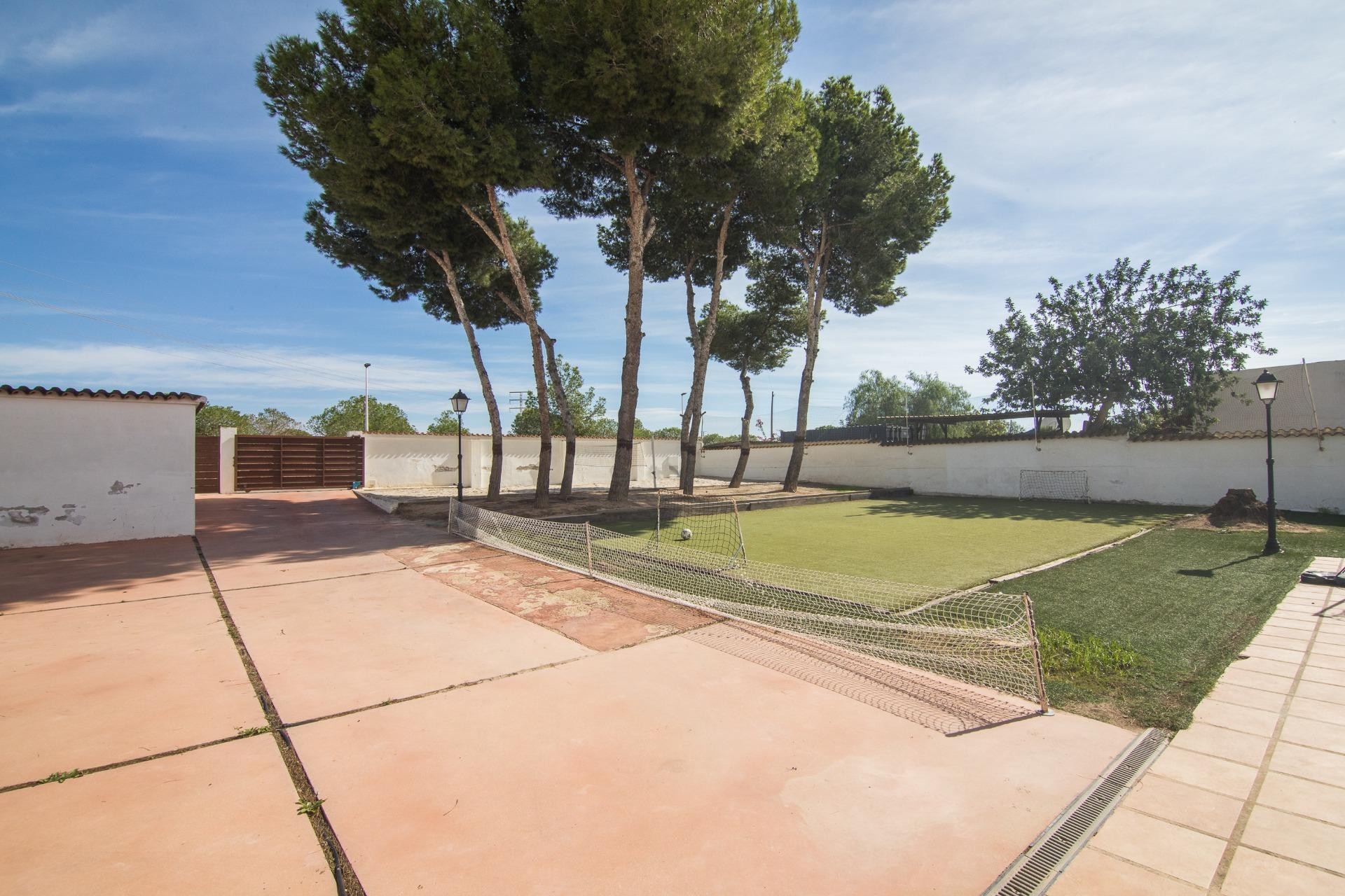 Resale - Villa - Santa Pola - Zona norte