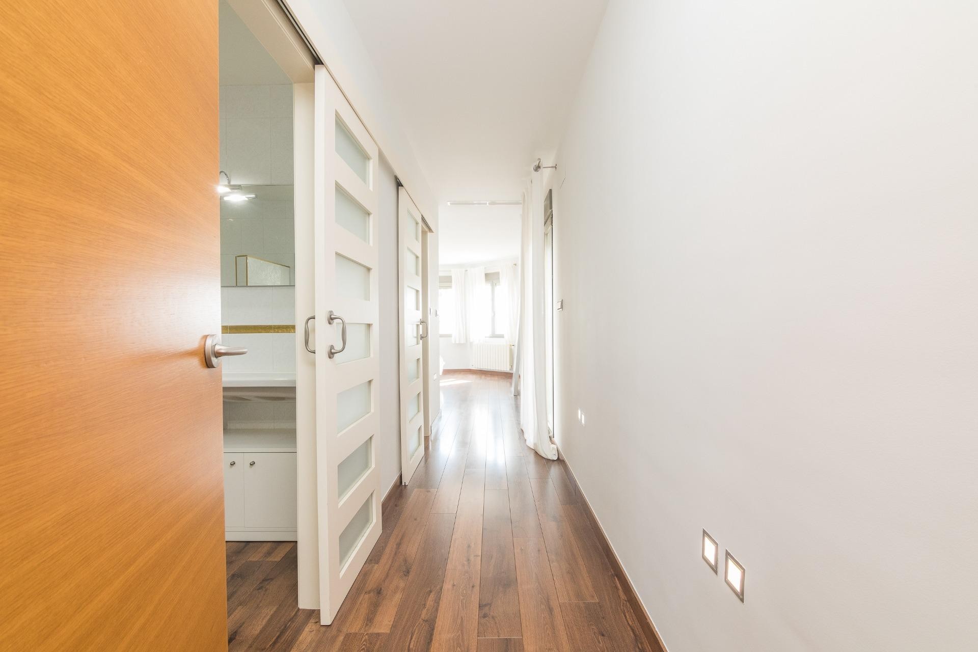 Resale - Villa - Torrellano - Centro