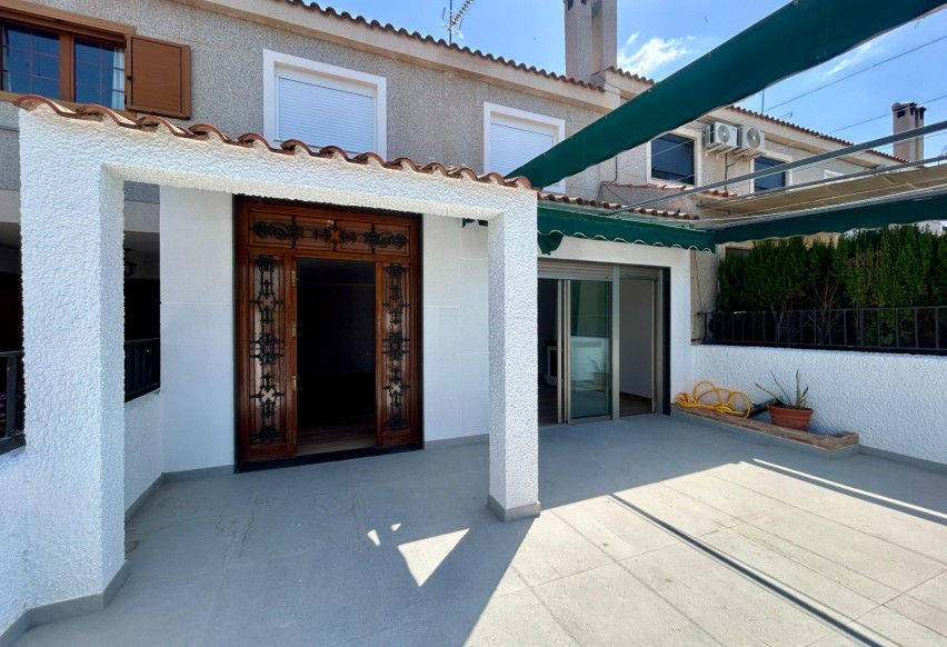 Reventa - Adosado - Dolores - Comunidad valenciana