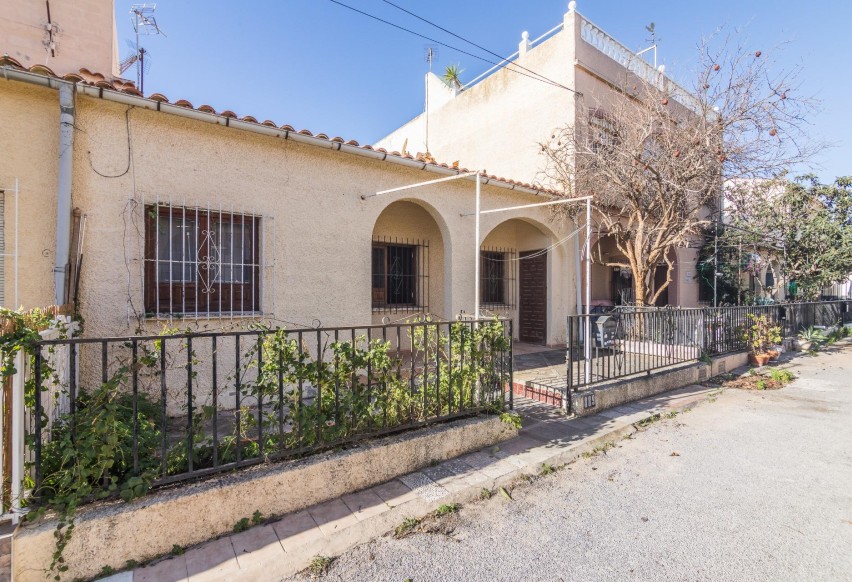 Reventa - Adosado - San Fulgencio - Urbanización oasis