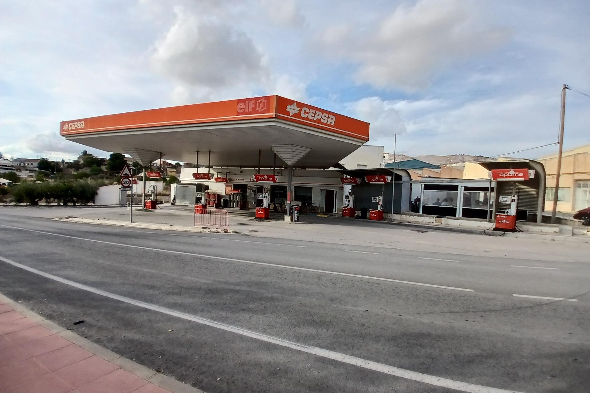 Reventa - Almacén - Algueña - Algeña alicante