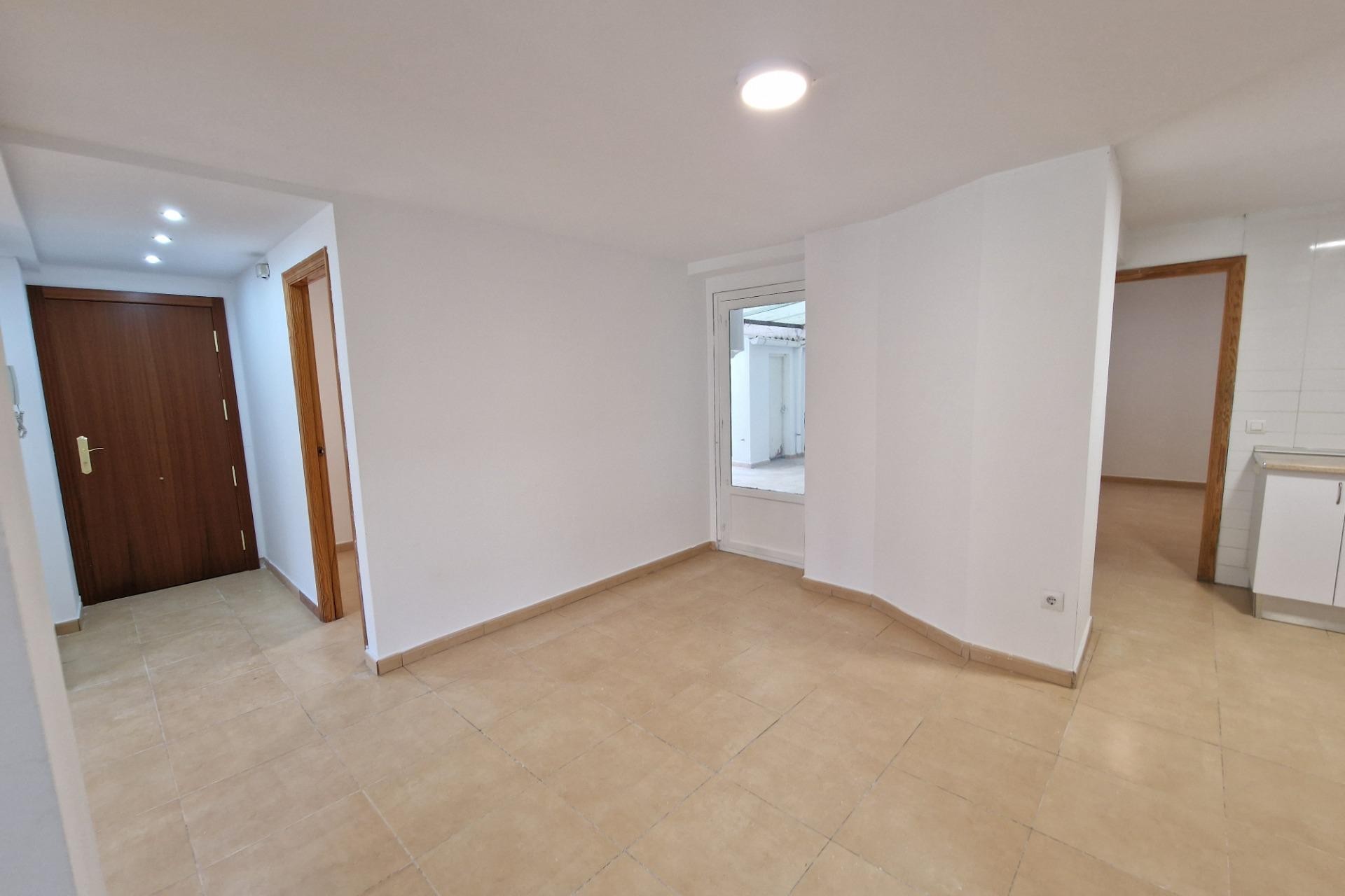 Reventa - Apartamento / piso - Alicante - Altozano