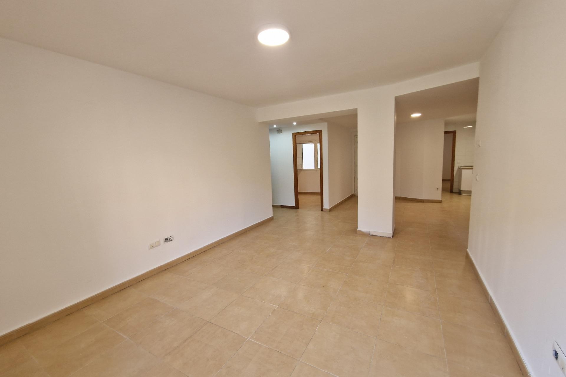 Reventa - Apartamento / piso - Alicante - Altozano
