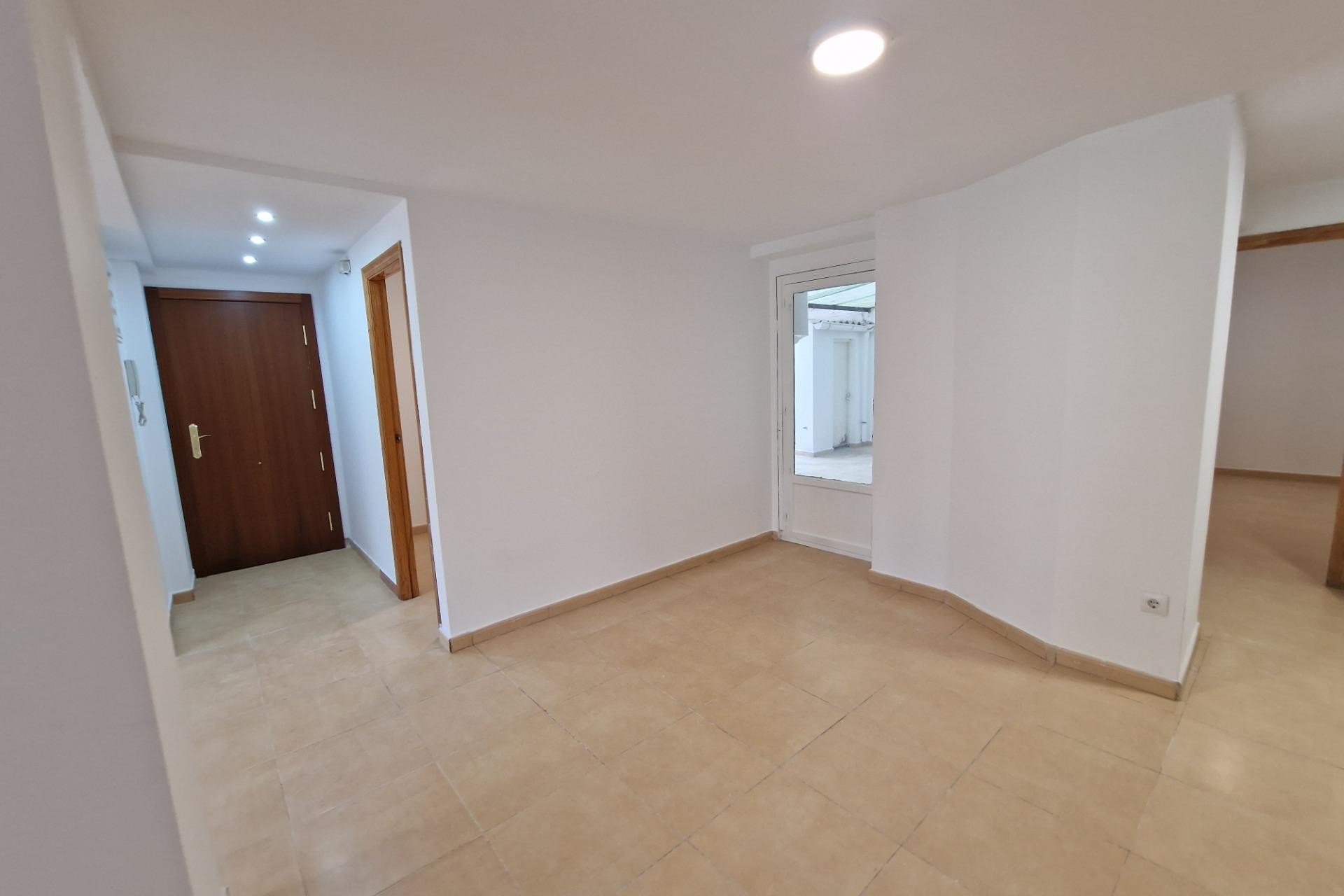 Reventa - Apartamento / piso - Alicante - Altozano