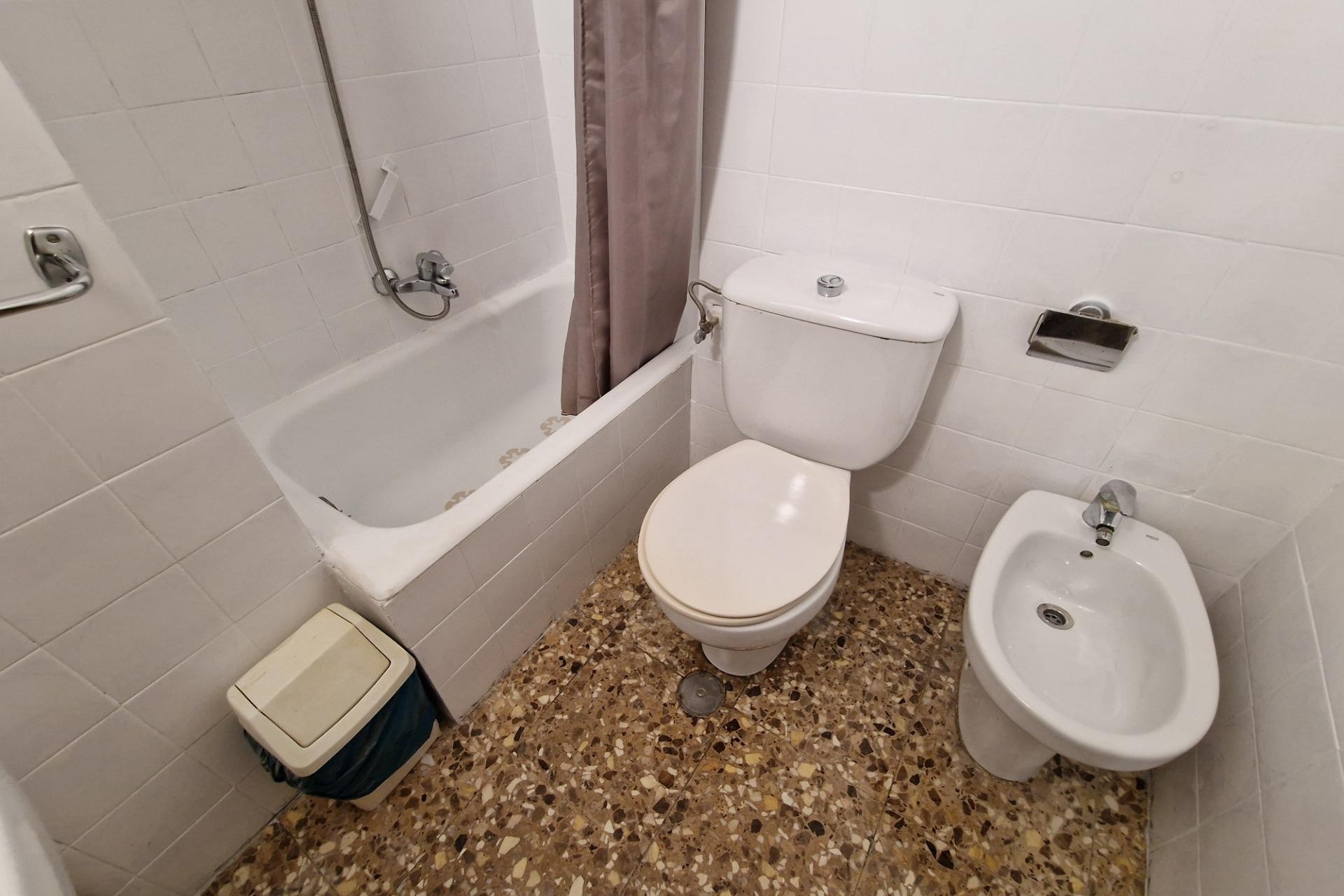 Reventa - Apartamento / piso - Alicante - Carolinas Altas