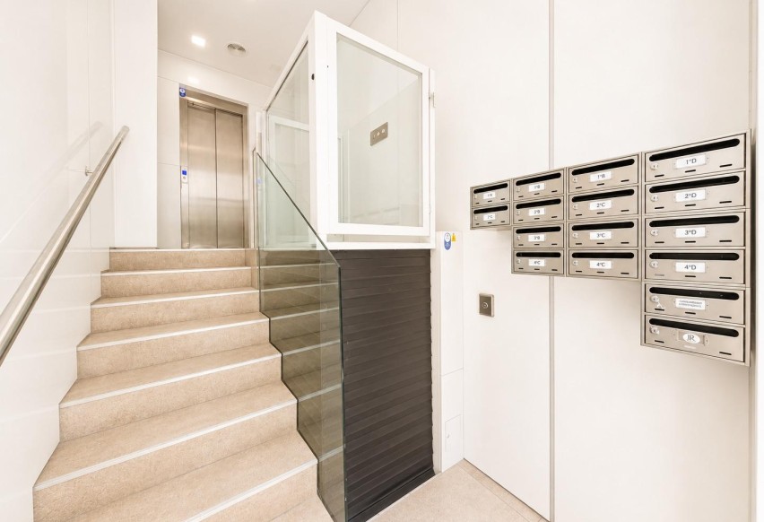 Reventa - Apartamento / piso - Alicante - Mercado