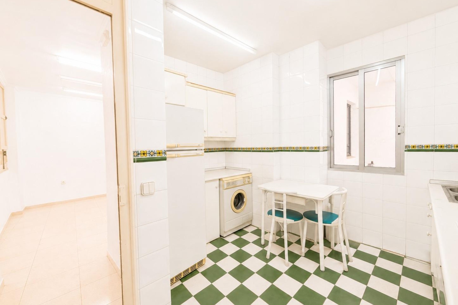 Reventa - Apartamento / piso - Alicante - Mercado