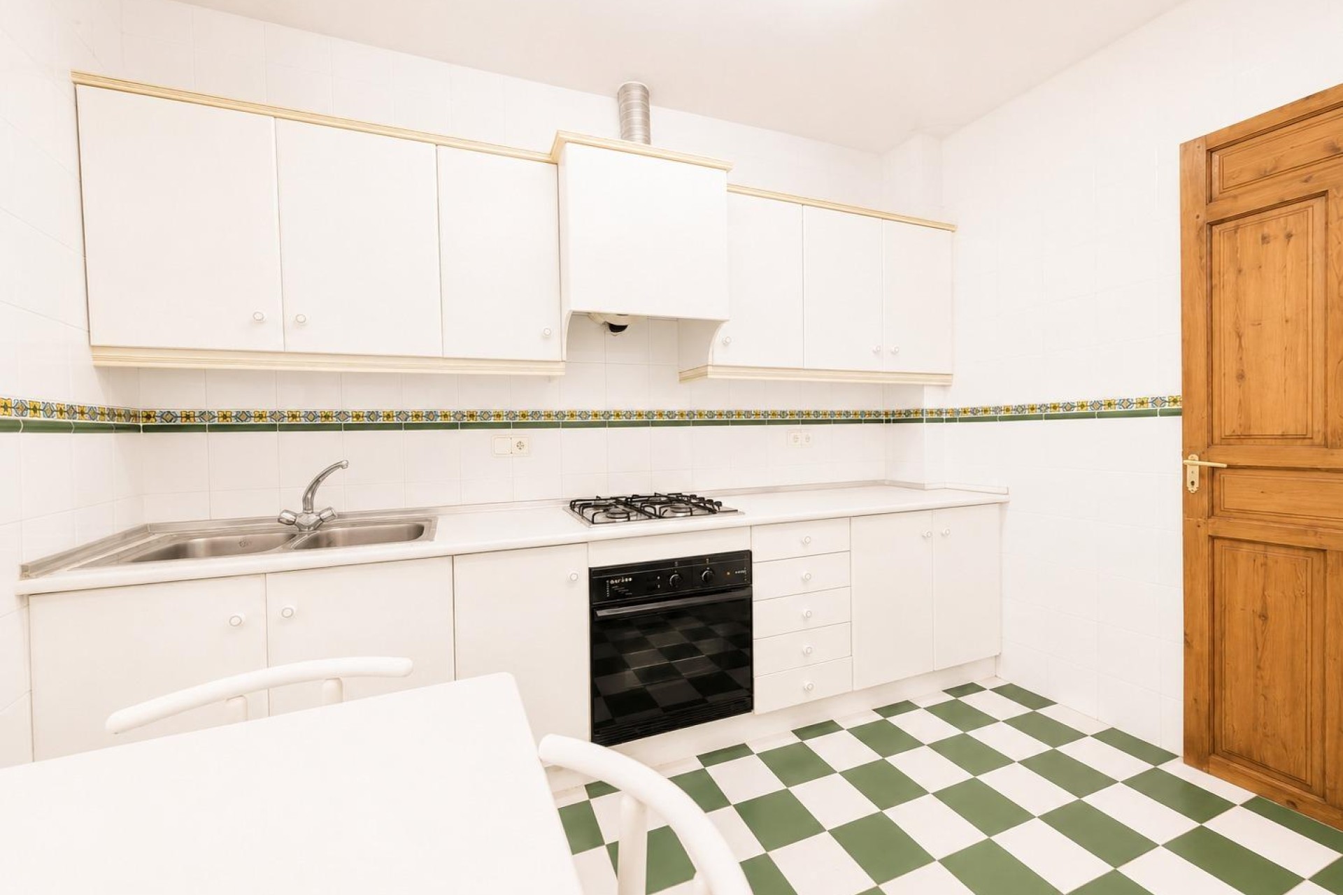 Reventa - Apartamento / piso - Alicante - Mercado