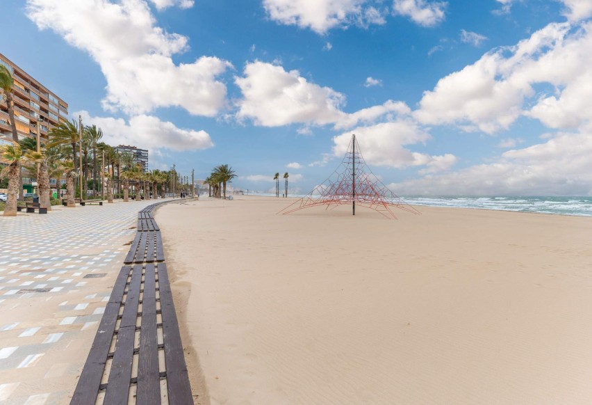 Reventa - Apartamento / piso - Alicante - Playa de San Juan