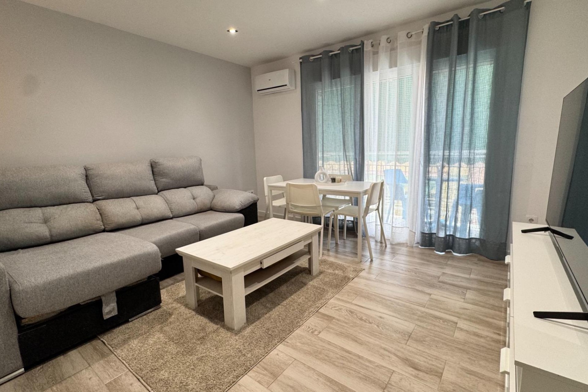 Reventa - Apartamento / piso - Alicante - Villafranqueza