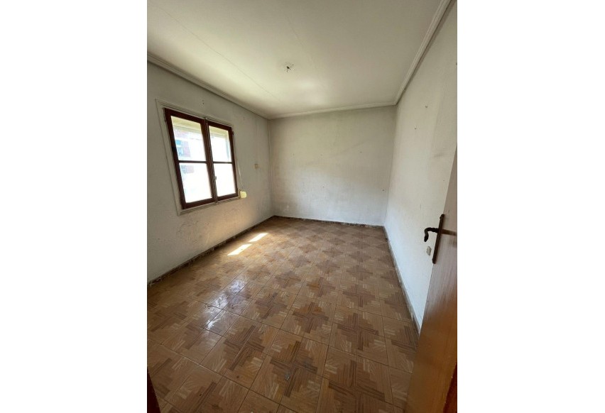 Reventa - Apartamento / piso - Alicante - Virgen del Remedio-Parque lo Morant