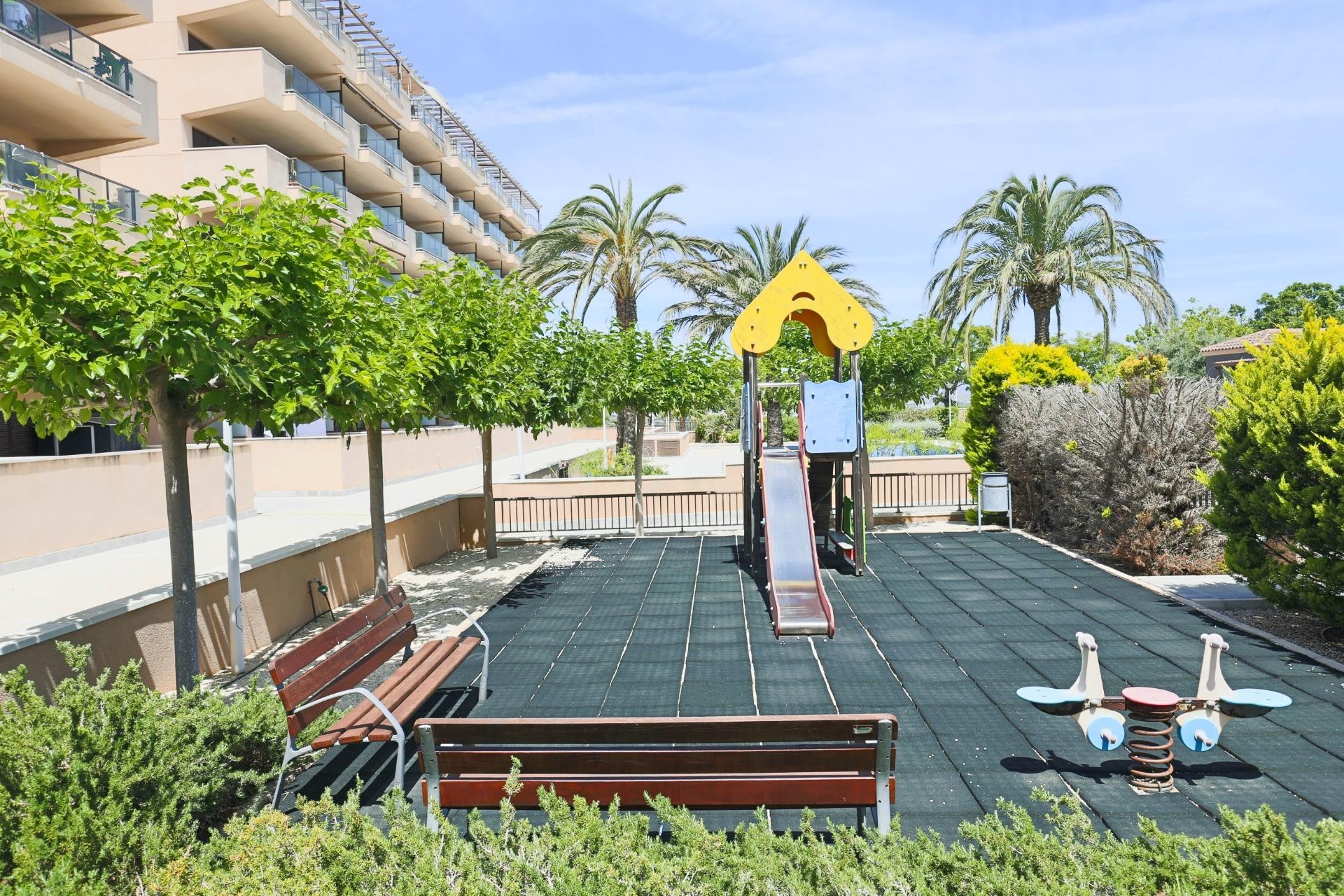 Reventa - Apartamento / piso - Arenales del Sol - Calle valladolid