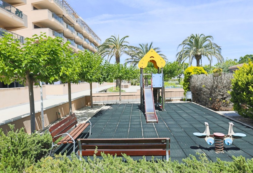 Reventa - Apartamento / piso - Arenales del Sol - Calle valladolid
