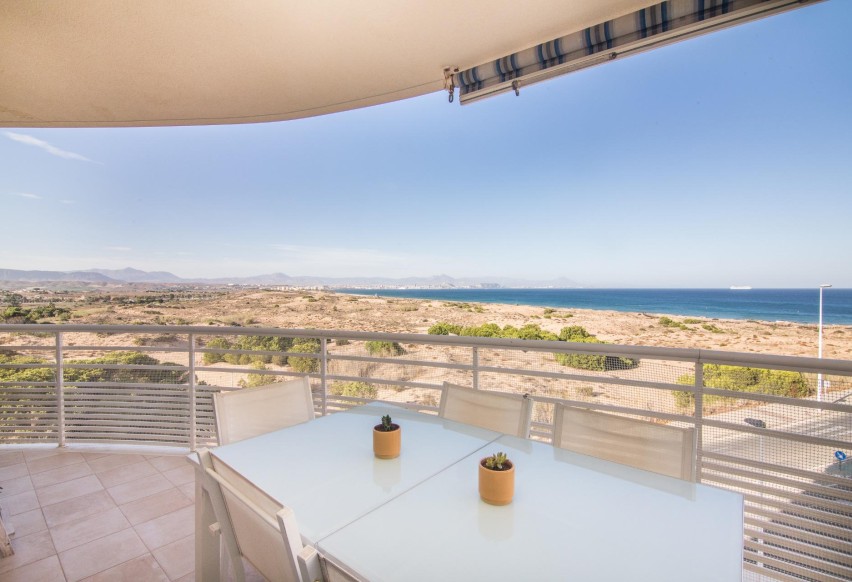 Reventa - Apartamento / piso - Arenales del Sol - Zona paseo maritimo