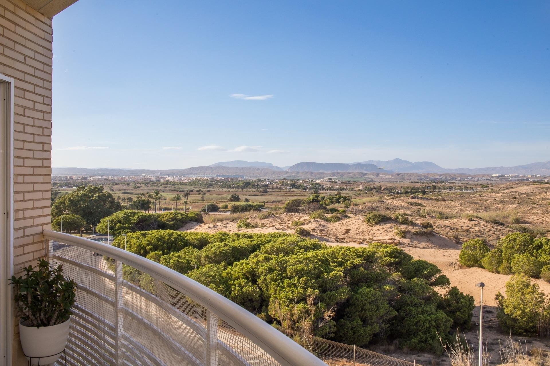 Reventa - Apartamento / piso - Arenales del Sol - Zona paseo maritimo