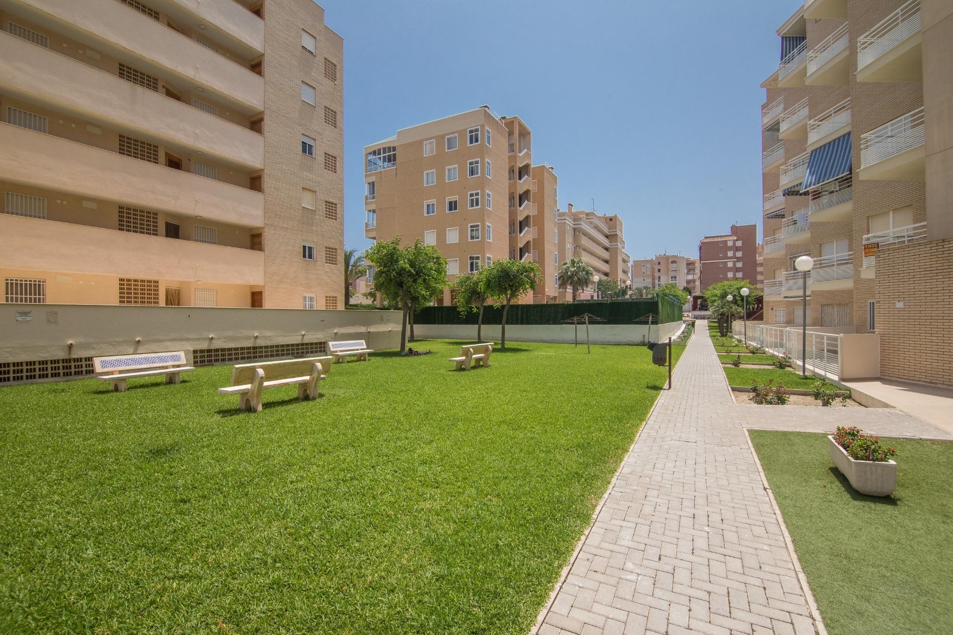 Reventa - Apartamento / piso - Arenales del Sol - Zona paseo maritimo