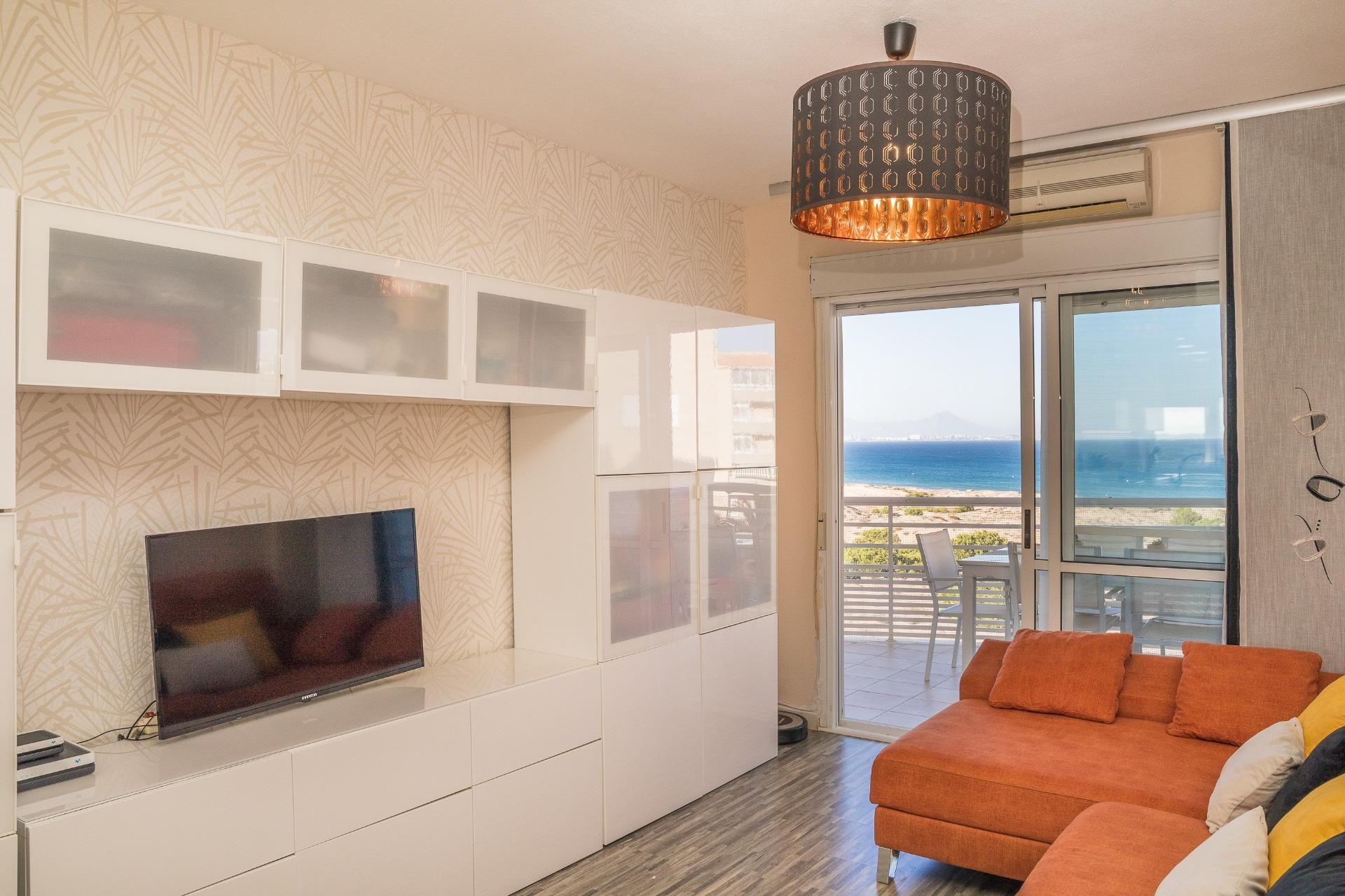 Reventa - Apartamento / piso - Arenales del Sol - Zona paseo maritimo