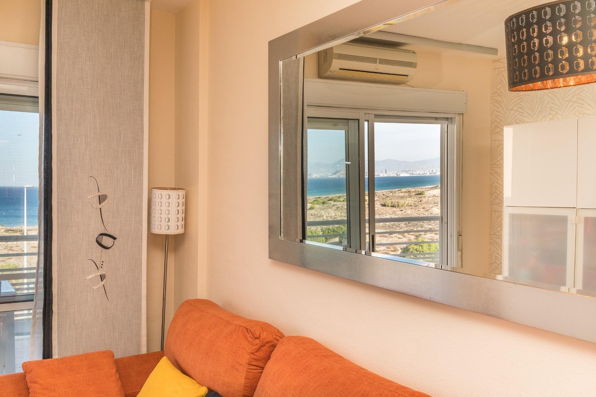 Reventa - Apartamento / piso - Arenales del Sol - Zona paseo maritimo