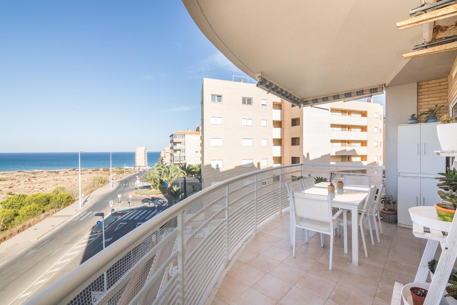 Reventa - Apartamento / piso - Arenales del Sol - Zona paseo maritimo