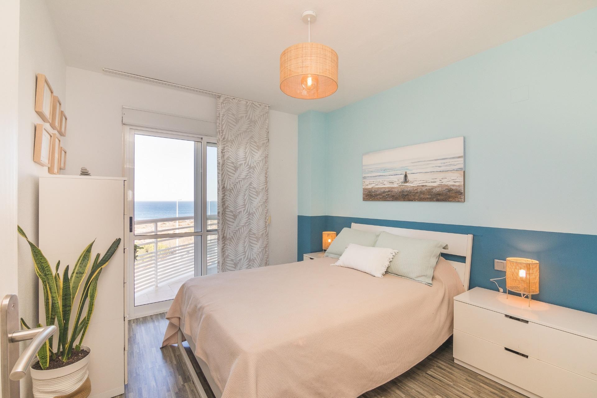 Reventa - Apartamento / piso - Arenales del Sol - Zona paseo maritimo