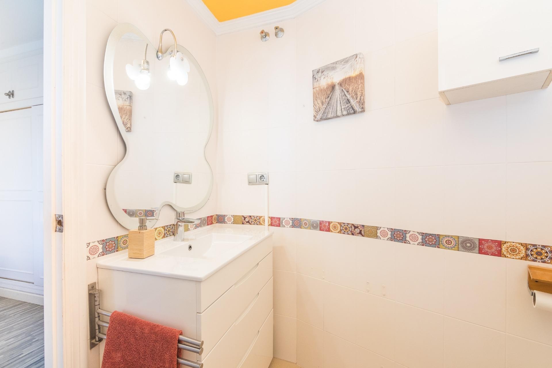 Reventa - Apartamento / piso - Arenales del Sol - Zona paseo maritimo