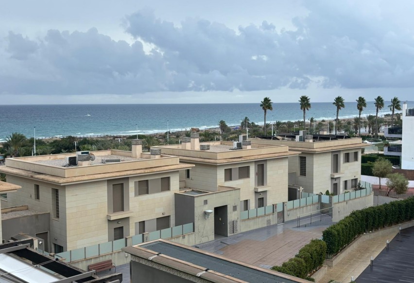 Reventa - Apartamento / piso - Arenales del Sol