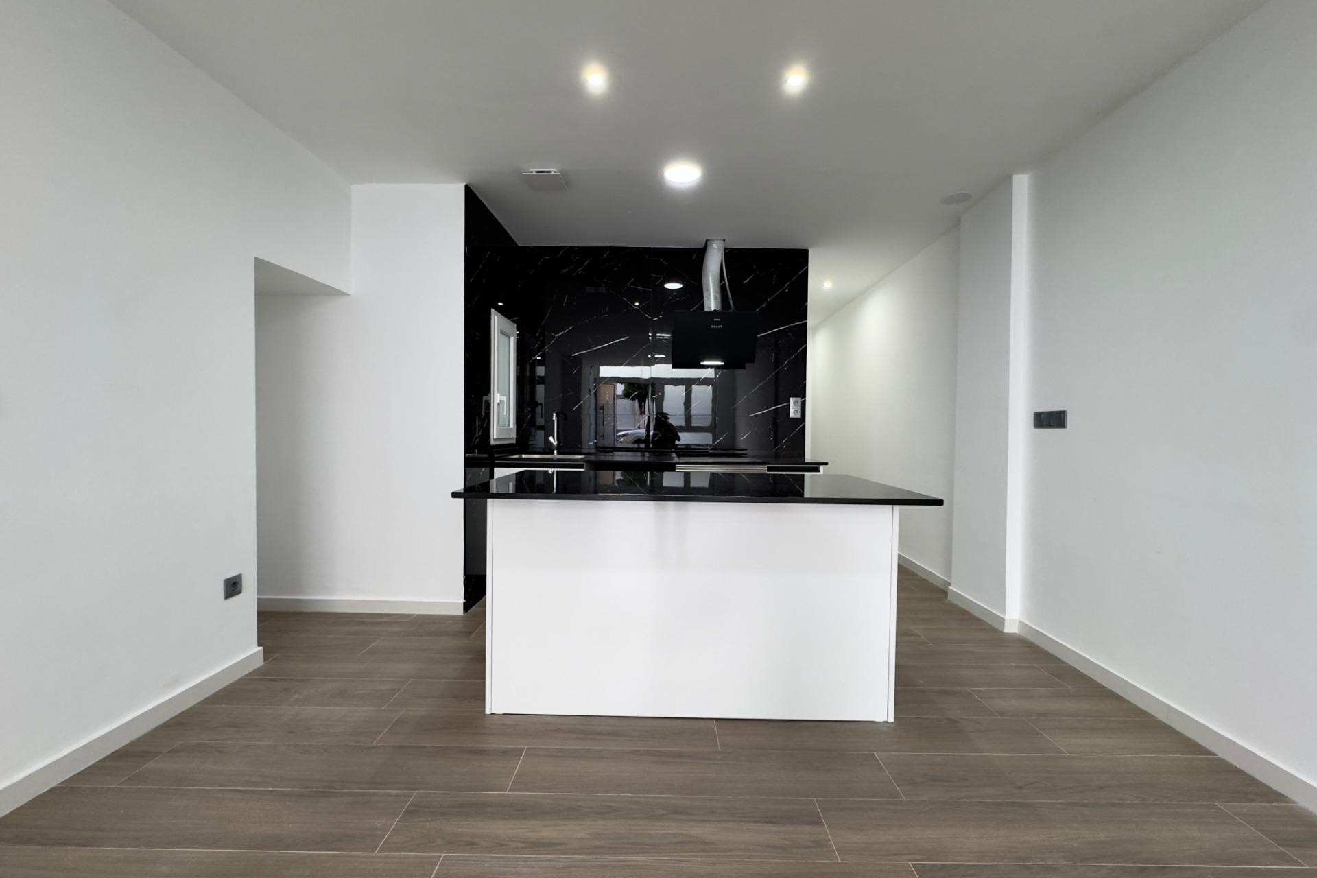 Reventa - Apartamento / piso - Aspe - Centro
