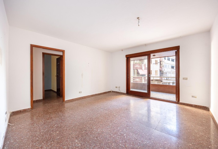 Reventa - Apartamento / piso - Benidorm - Centro