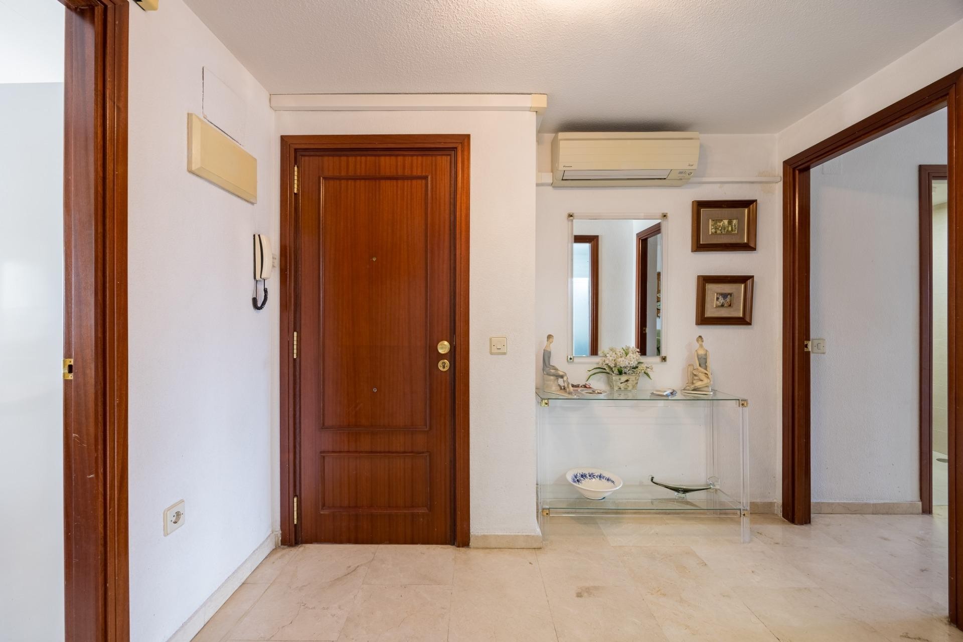 Reventa - Apartamento / piso - Benidorm - Centro