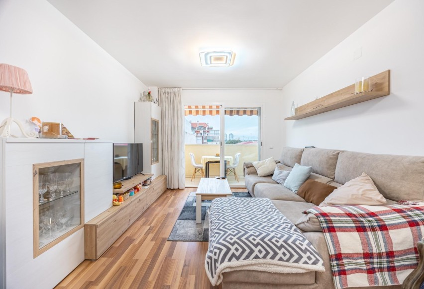 Reventa - Apartamento / piso - Benidorm - Colonia Madrid