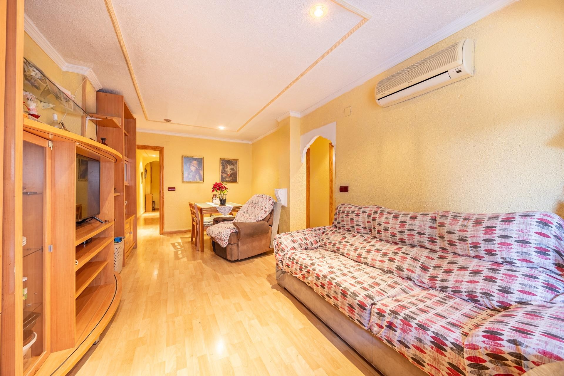 Reventa - Apartamento / piso - Benidorm - Colonia Madrid