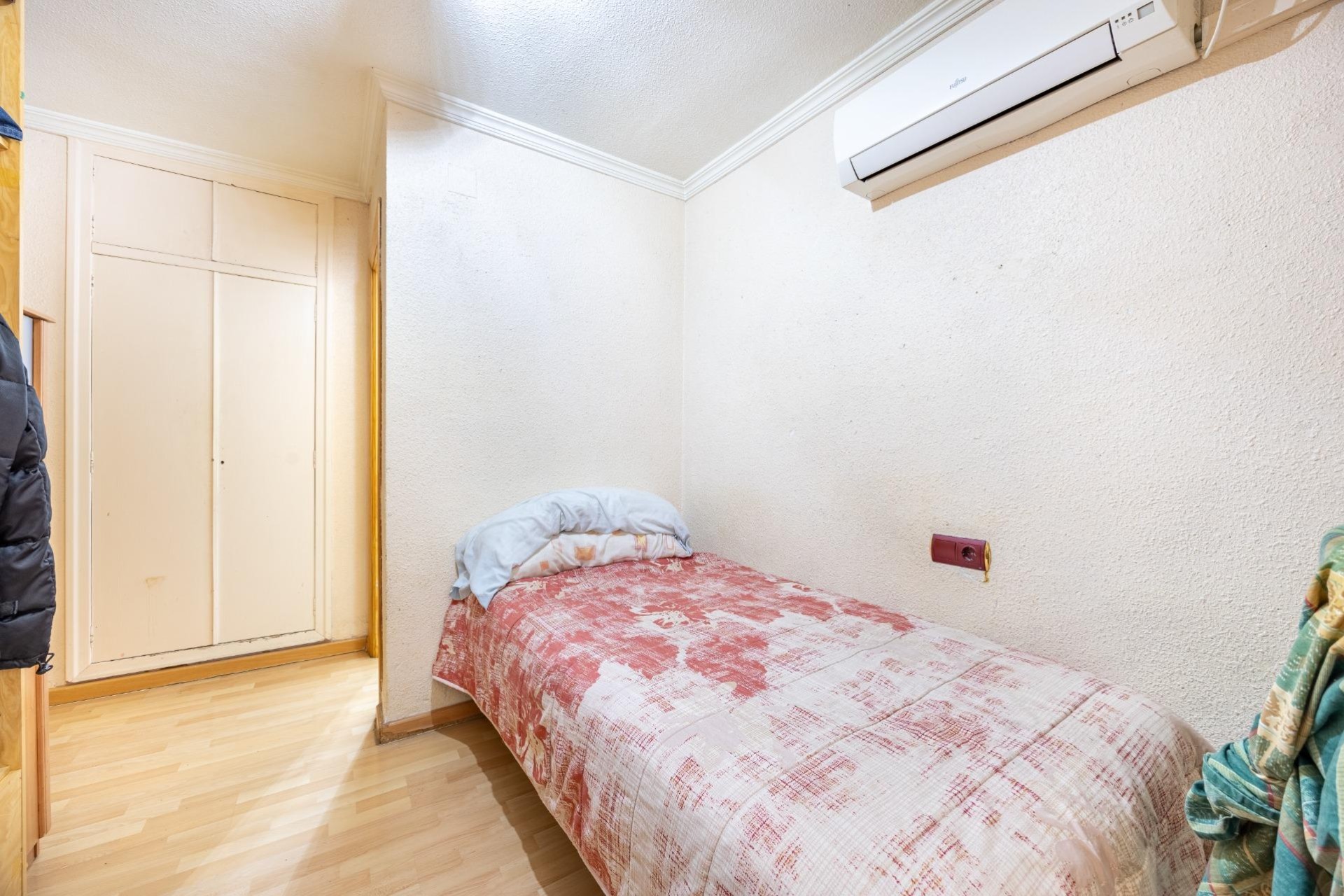 Reventa - Apartamento / piso - Benidorm - Colonia Madrid