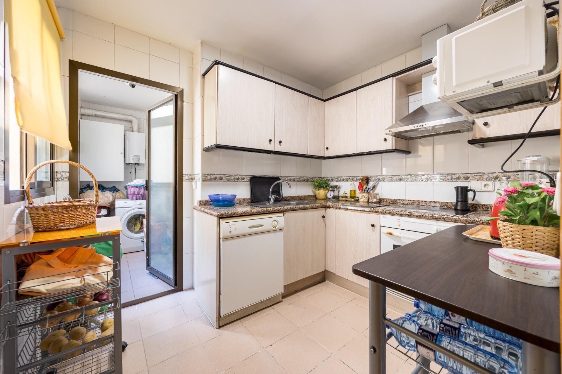 Reventa - Apartamento / piso - Benidorm - Colonia Madrid