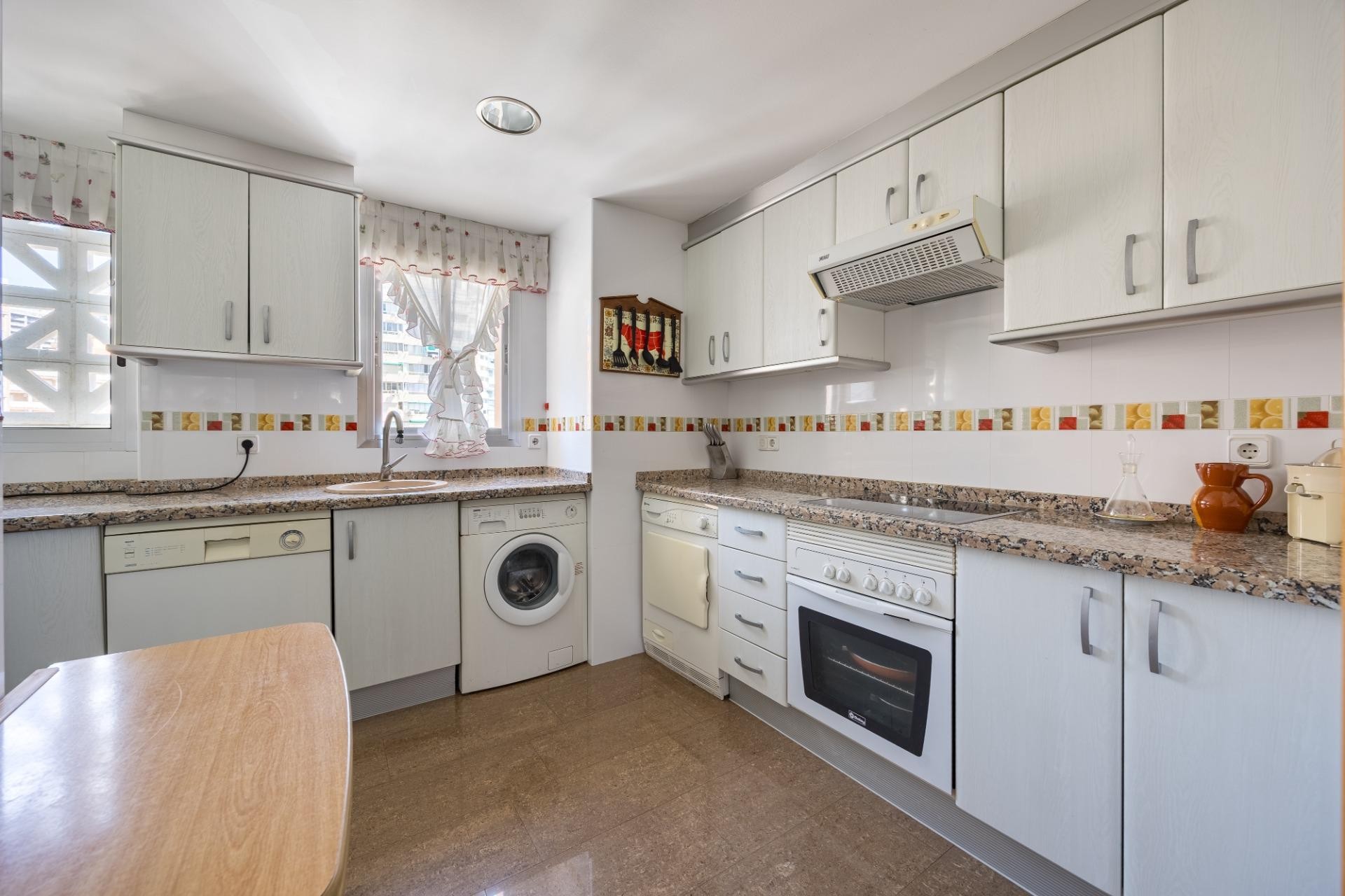 Reventa - Apartamento / piso - Benidorm - Pueblo Levante