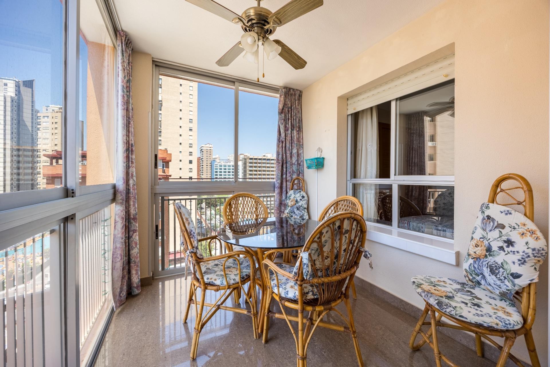 Reventa - Apartamento / piso - Benidorm - Pueblo Levante