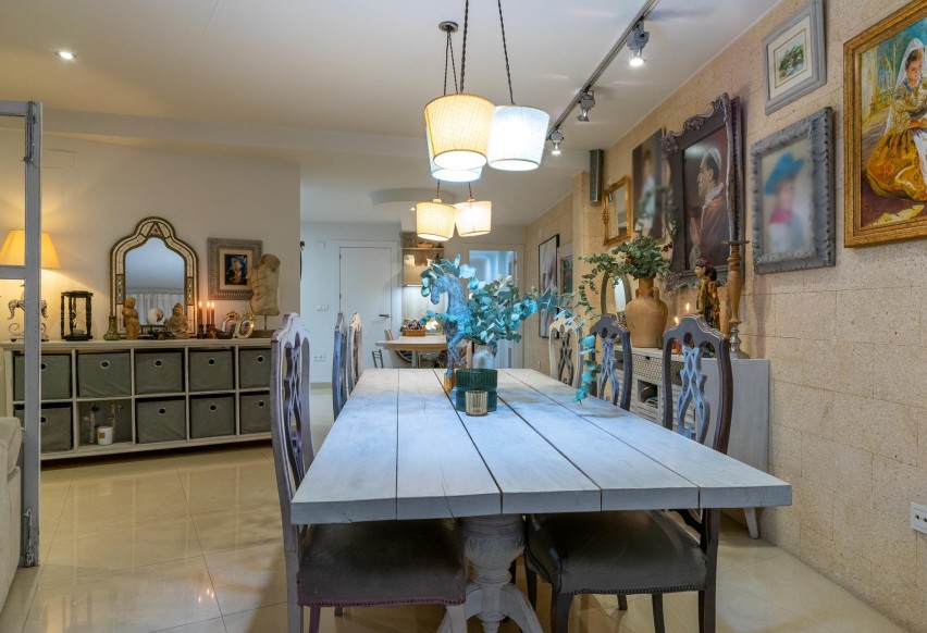 Reventa - Apartamento / piso - Crevillent - CENTRO