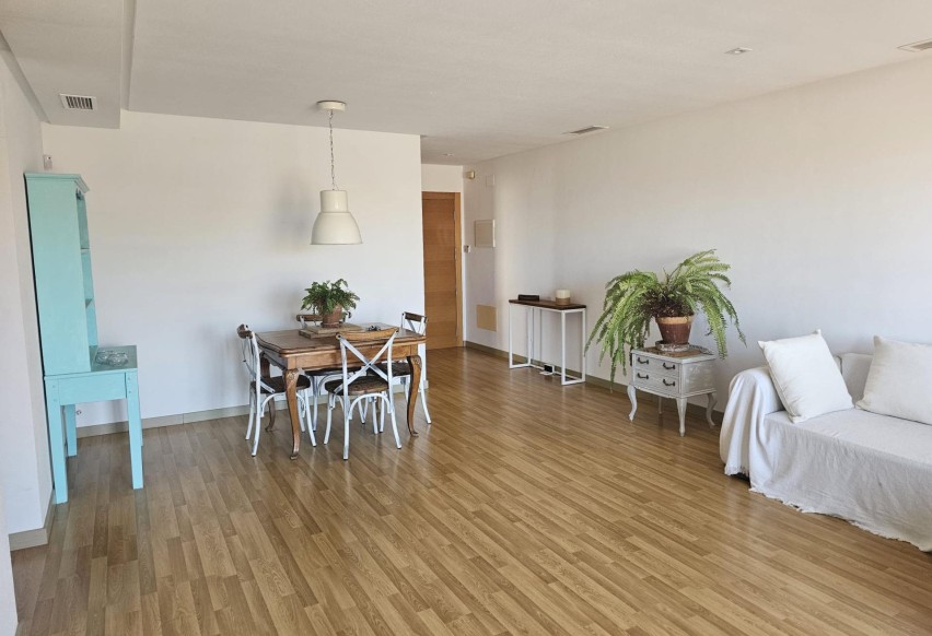 Reventa - Apartamento / piso - Crevillent - EL PINAR