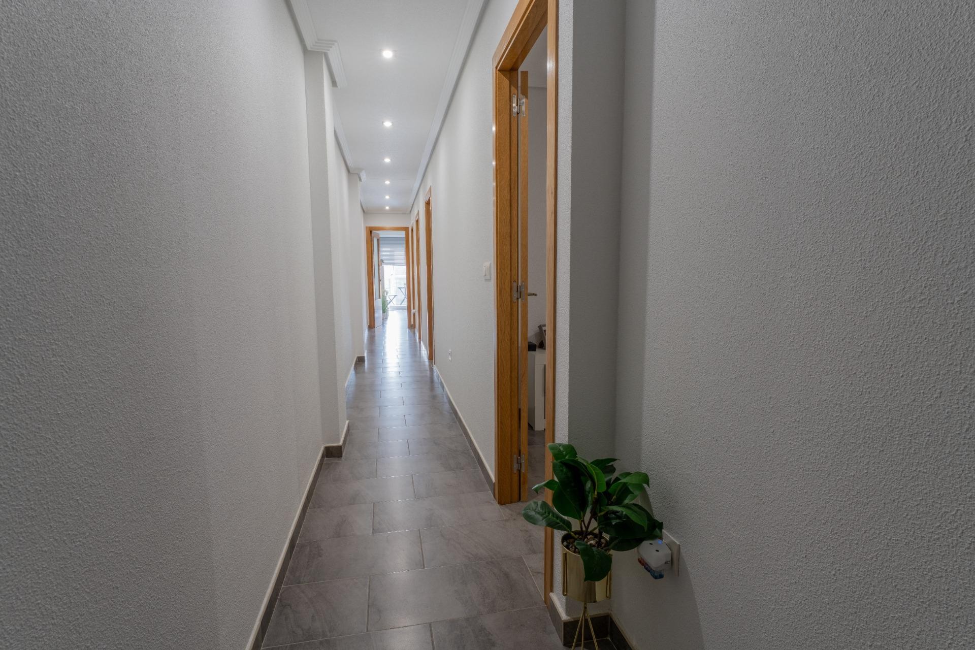 Reventa - Apartamento / piso - Dolores - Cervantes